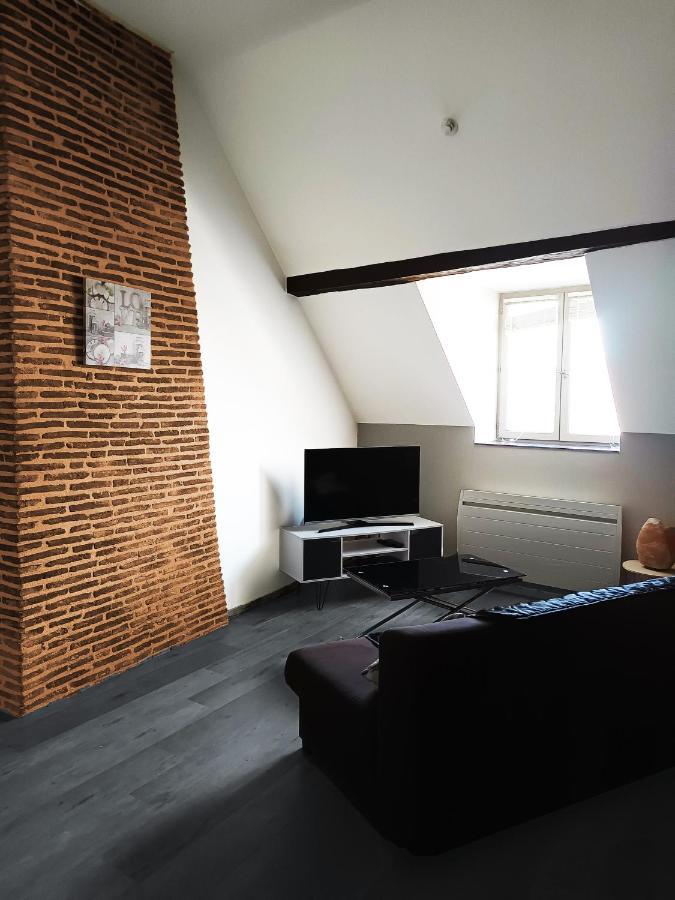 Grand Appartement Chaleureux Mirebeau-sur-Beze 外观 照片