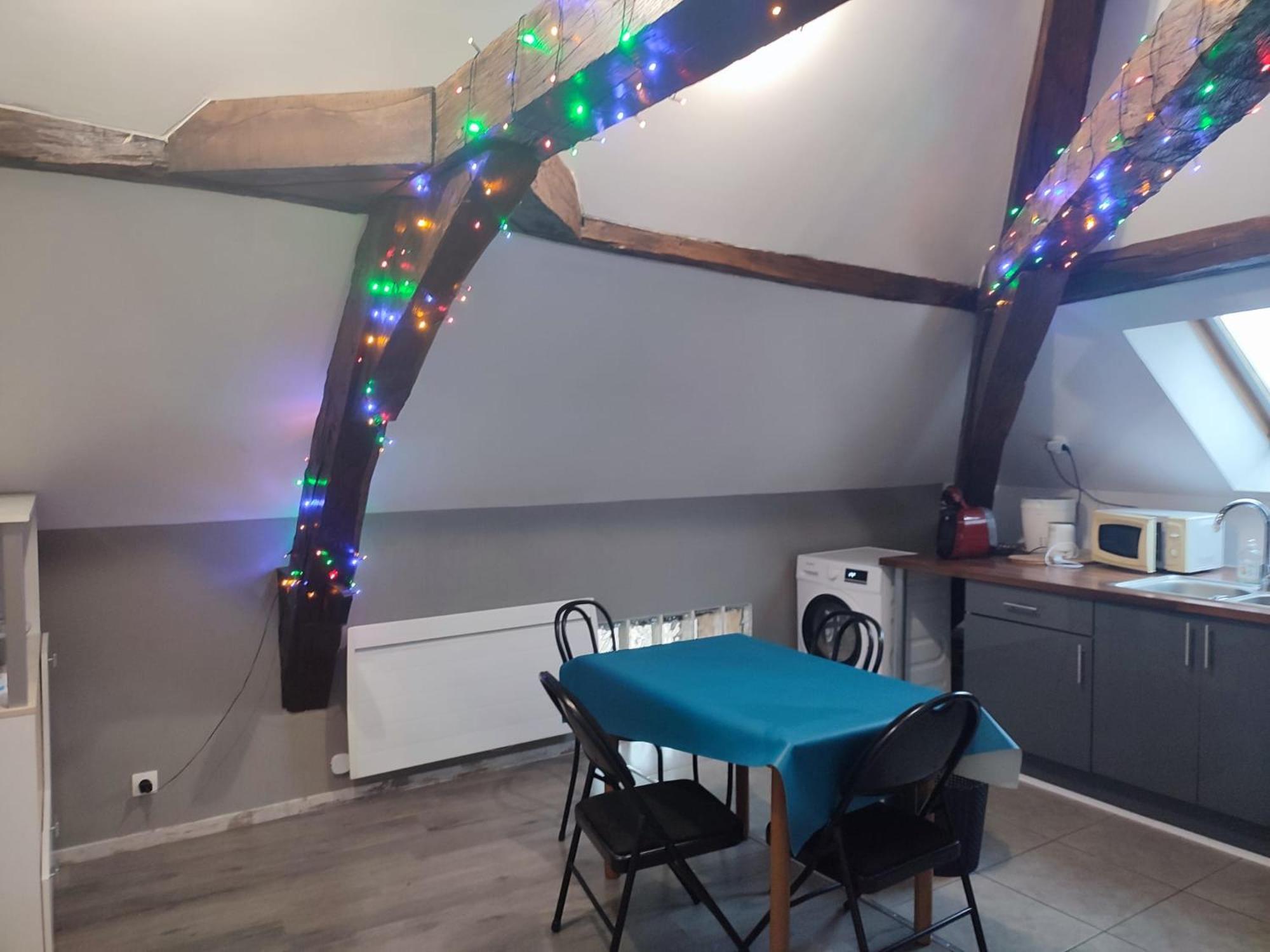Grand Appartement Chaleureux Mirebeau-sur-Beze 外观 照片